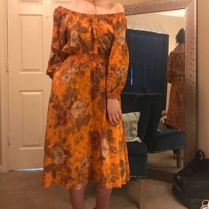 Anthropologie Beautiful fit elegant dress!